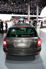 Skoda Superb Combi 2010 года